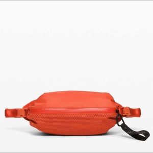 NWT Lululemon belt bag